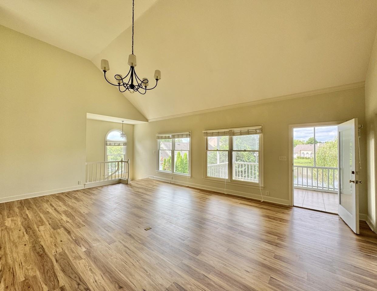 1426 Heritage Landing Dr - Photo 6 of 35