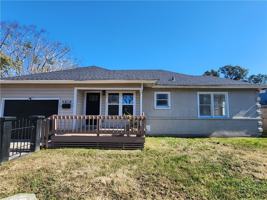 featured image of 4818 Lansdown Dr