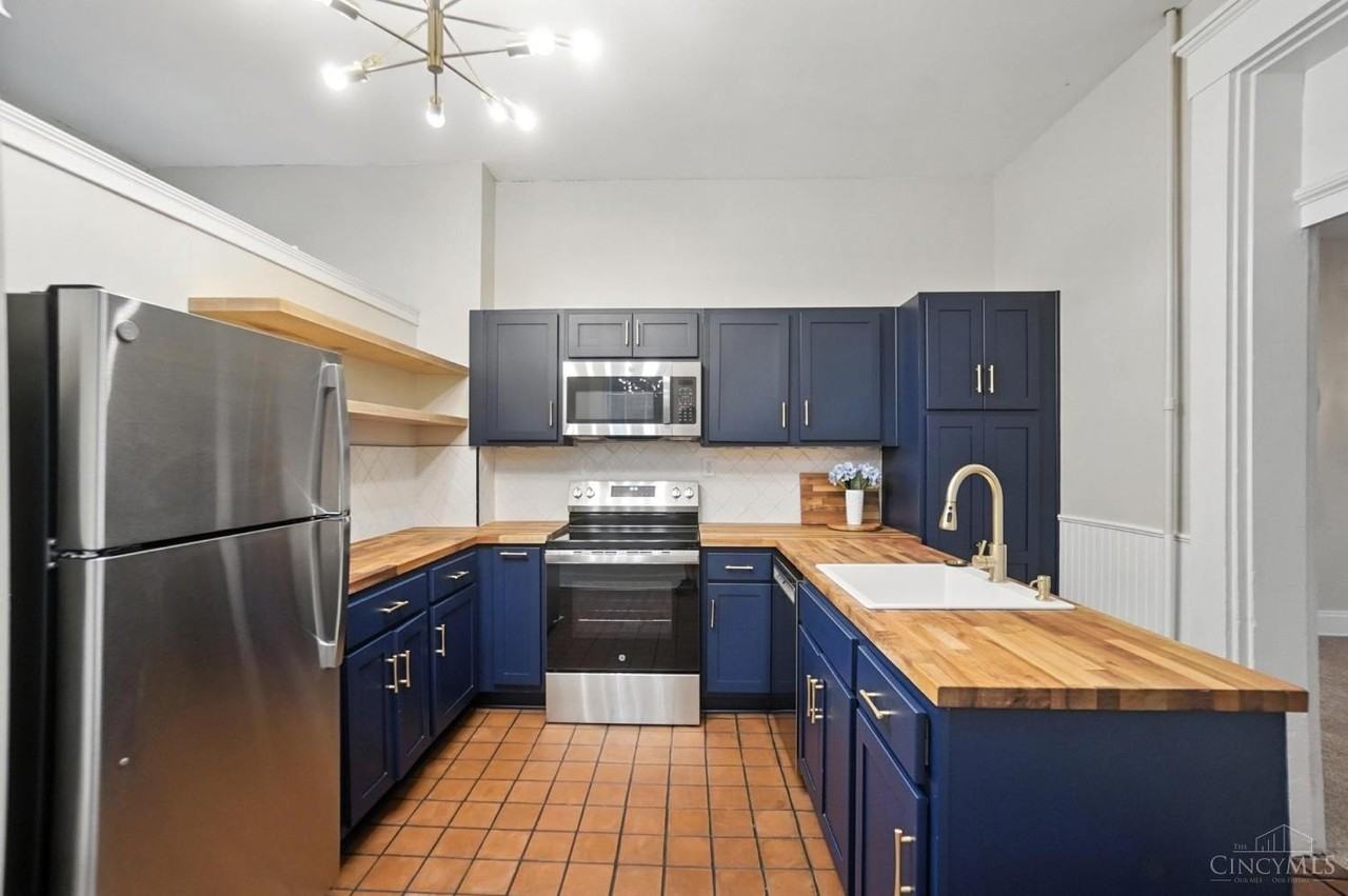 330 Buckeye St - Photo 4 of 43