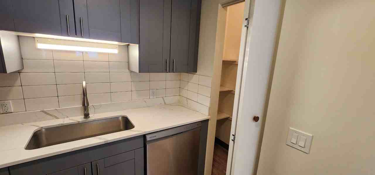 1119 2nd St Sw #3 - Photo 4 of 15