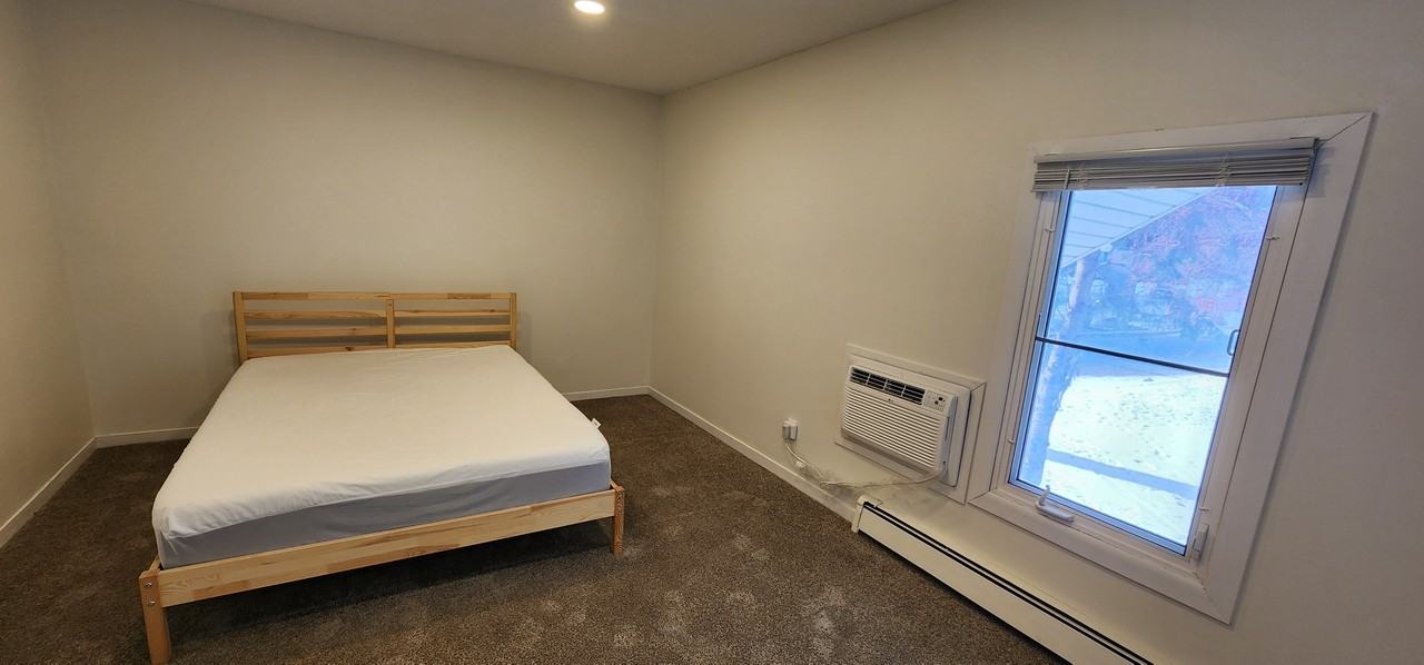 1119 2nd St Sw #3 - Photo 6 of 15