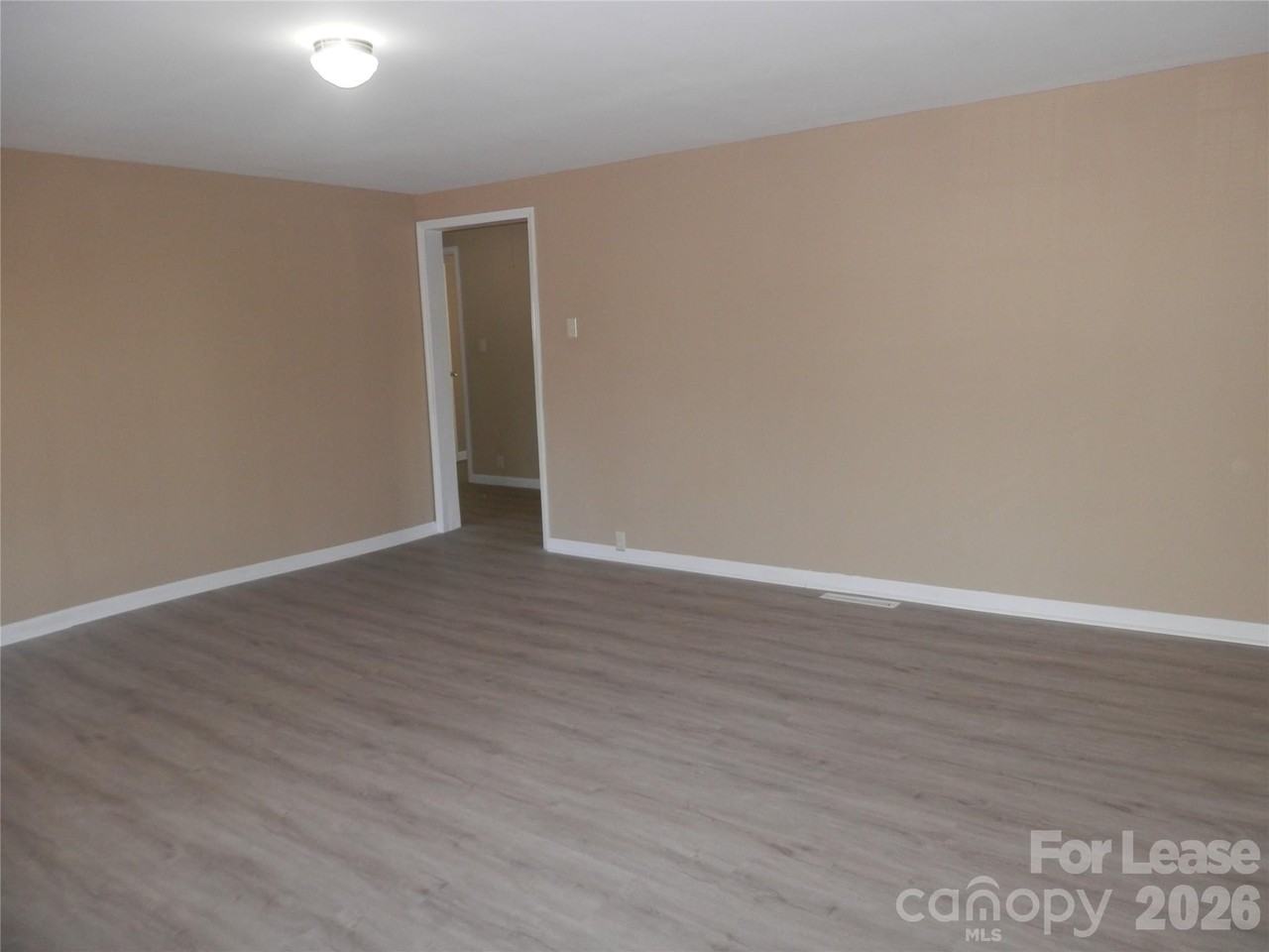 67 Barber St Nw - Photo 6 of 27