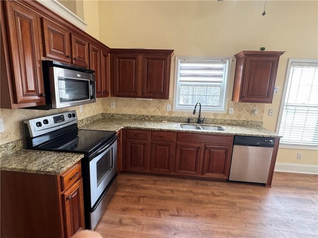 2243 Bedstone Dr - Photo 7 of 19