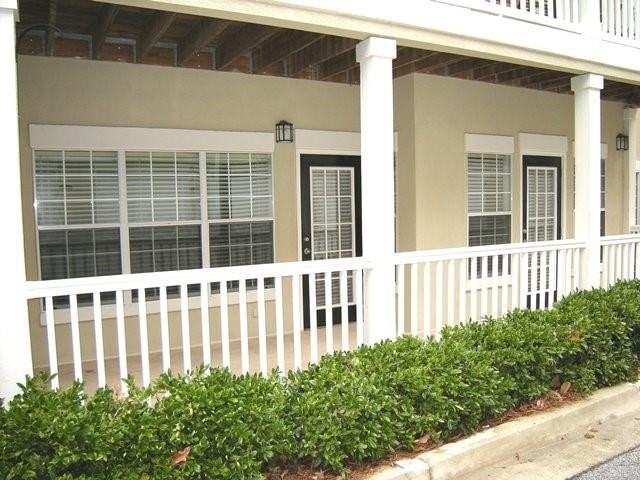 2108 Westchester Rdg Ne - Photo 2 of 27