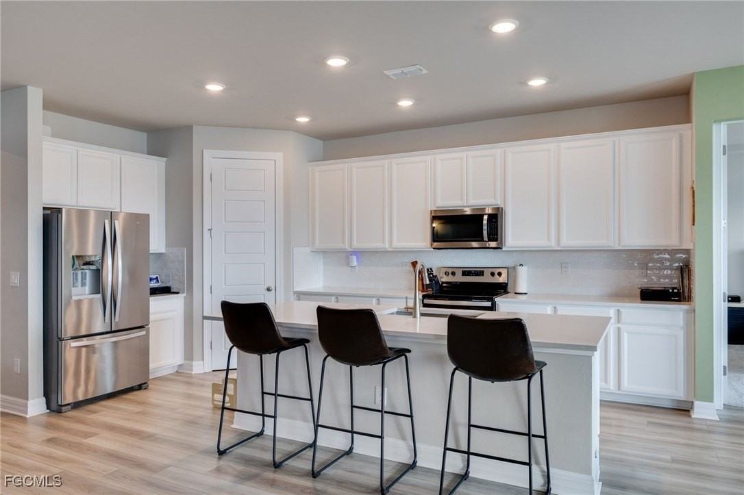 44216 Saddlewood Ct - Photo 6 of 20