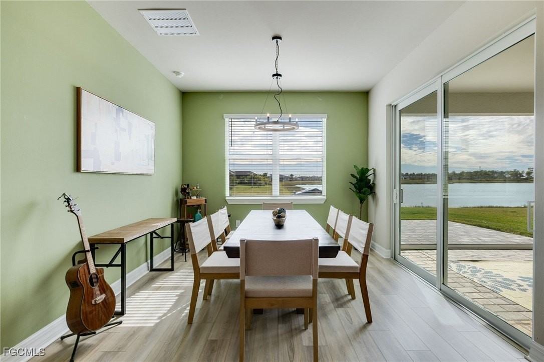 44216 Saddlewood Ct - Photo 7 of 20