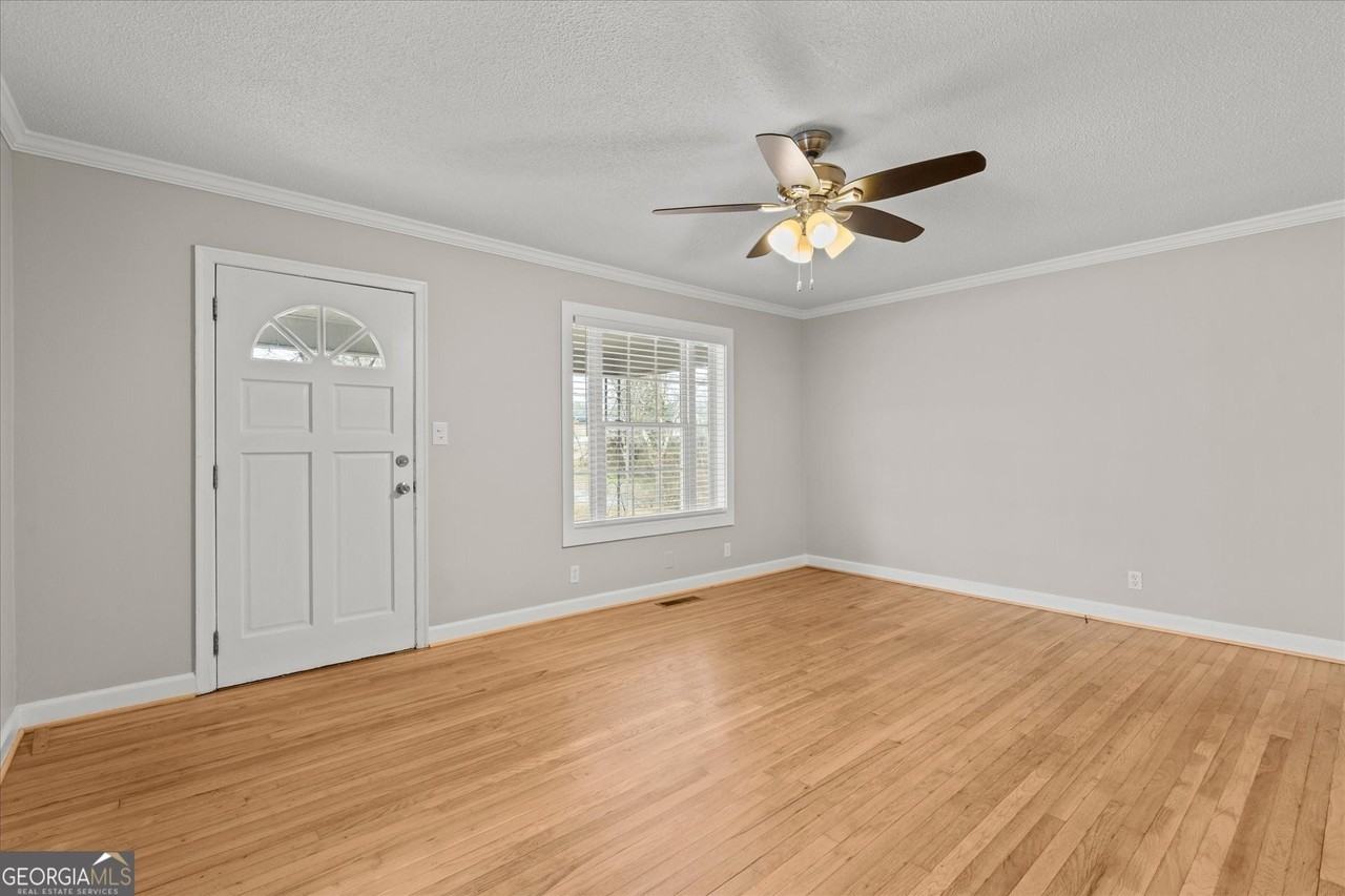 630 Atlantic Ave - Photo 7 of 34