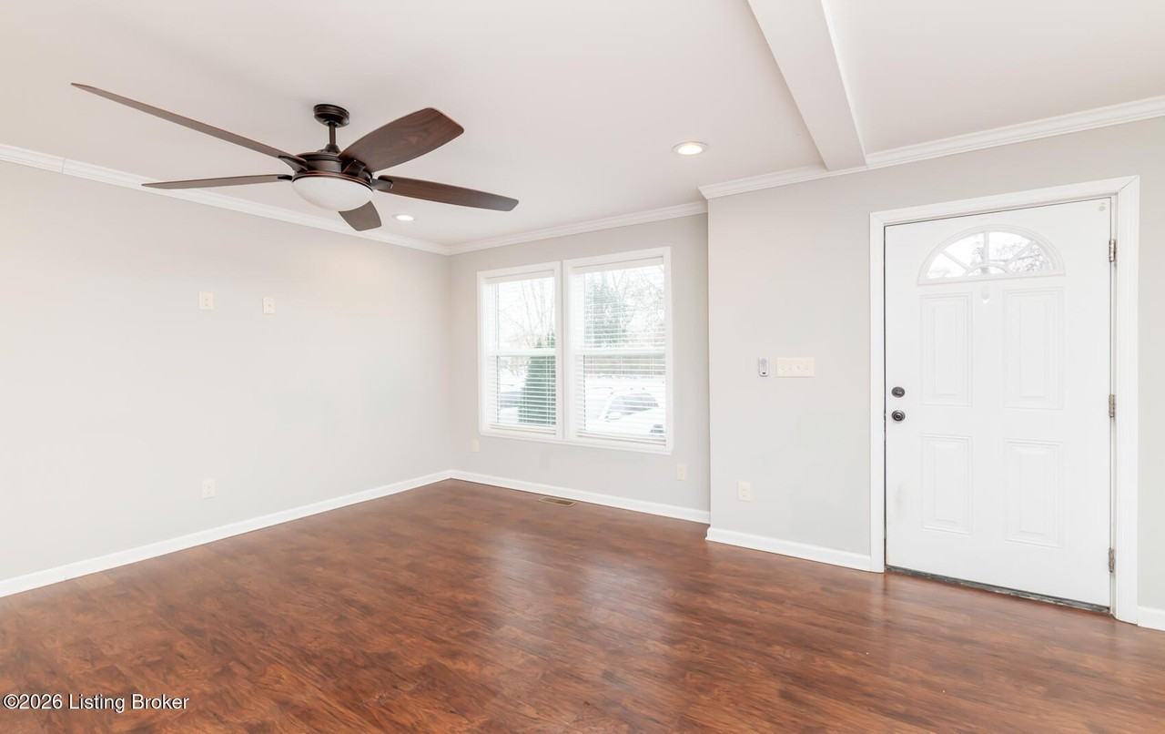 11516 Bellewood Garden Ct - Photo 6 of 50