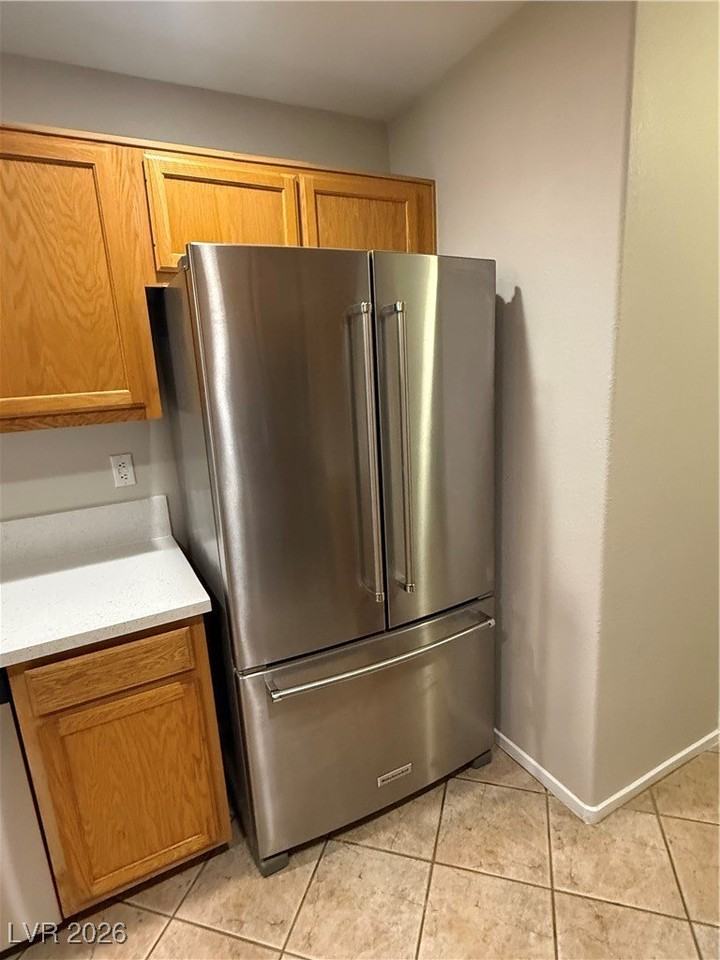 8221 Diamond Star Ct - Photo 7 of 33