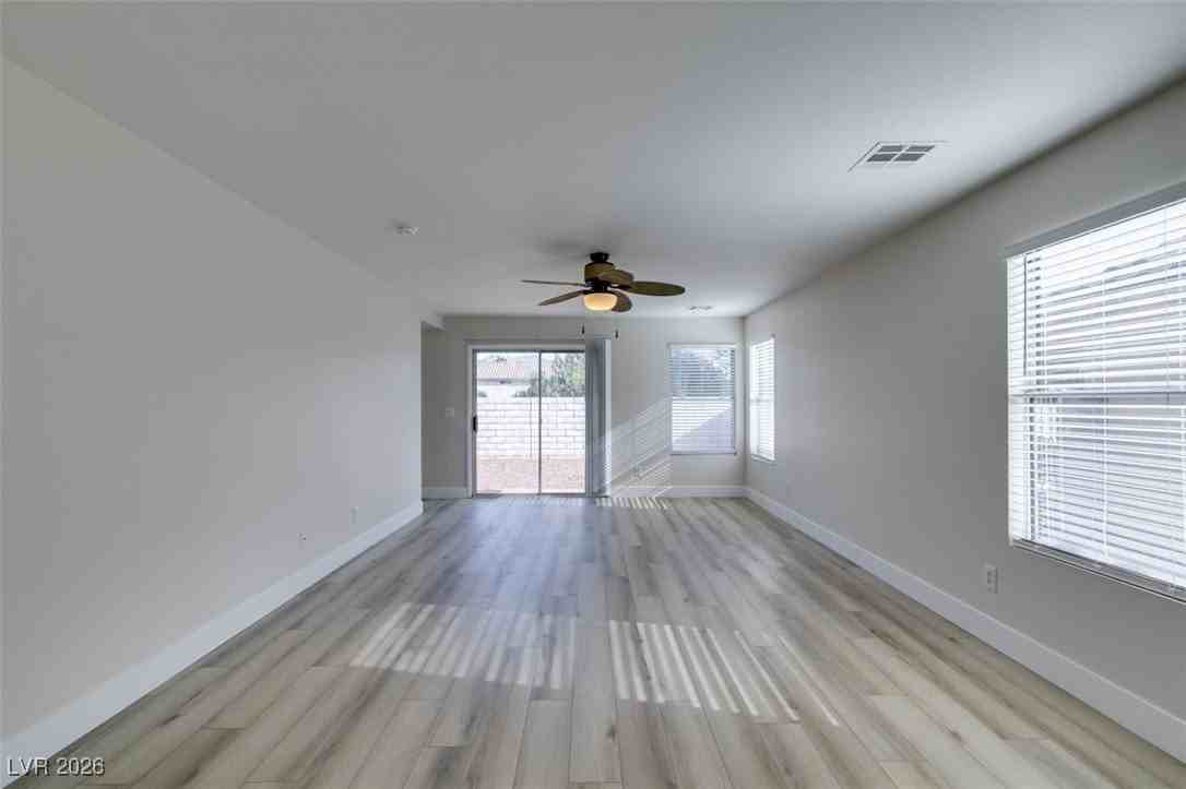 7864 Nesting Pine Pl - Photo 6 of 39