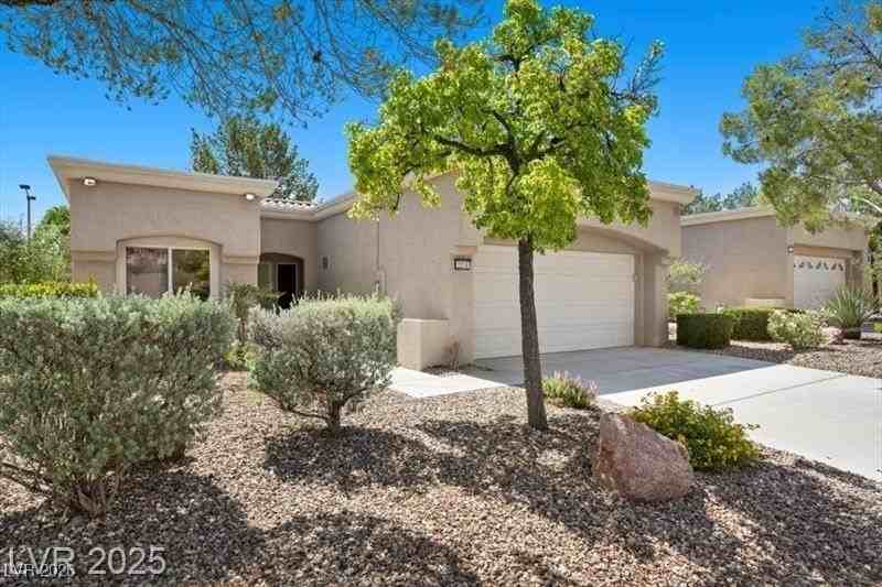 2216 Spring Water Dr - Photo 2 of 50