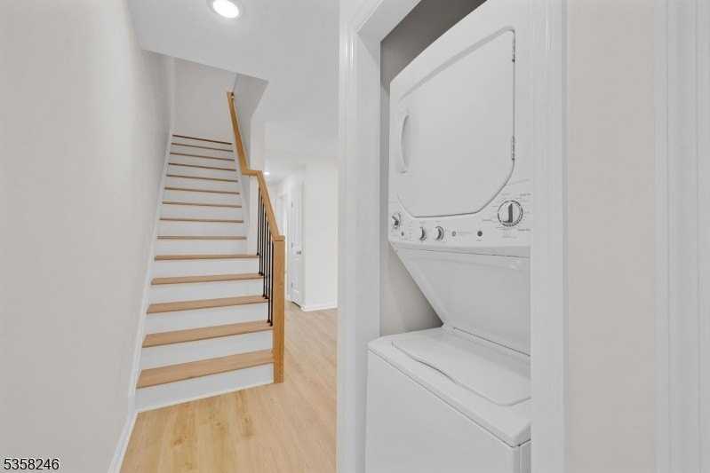 106 Bennett St #B - Photo 5 of 29