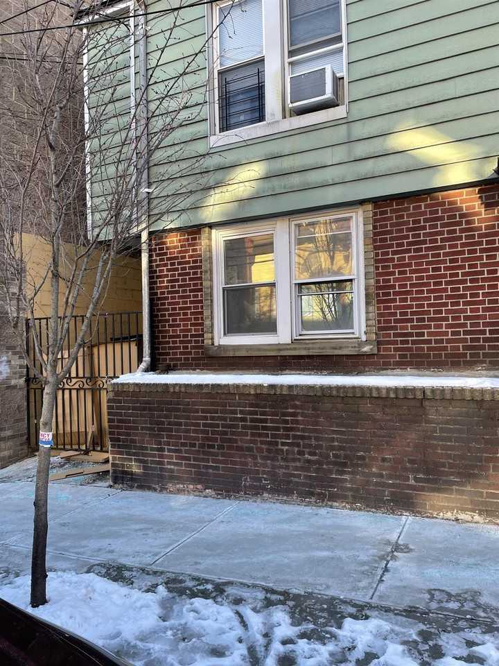 317 7th St #1 - Photo 2 of 12