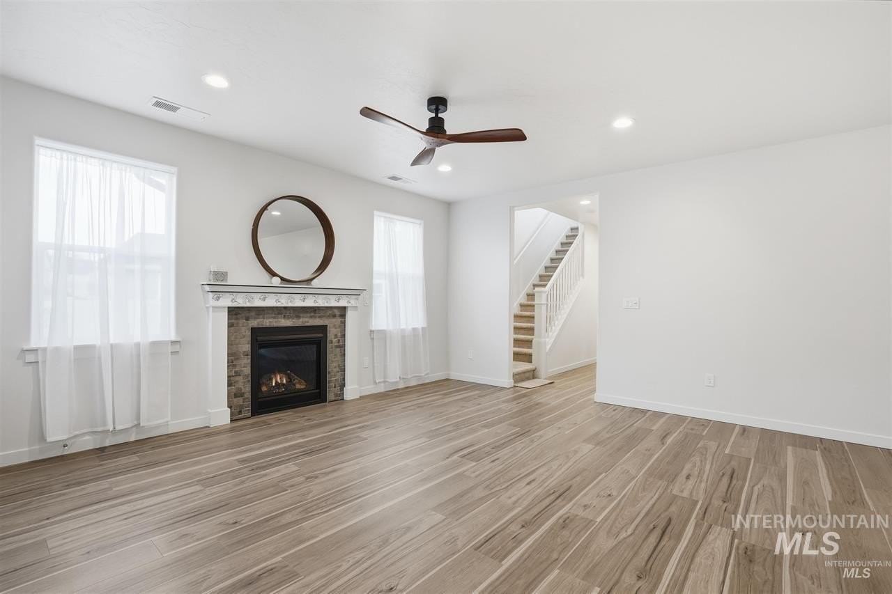 449 W Winnipeg St - Photo 6 of 49