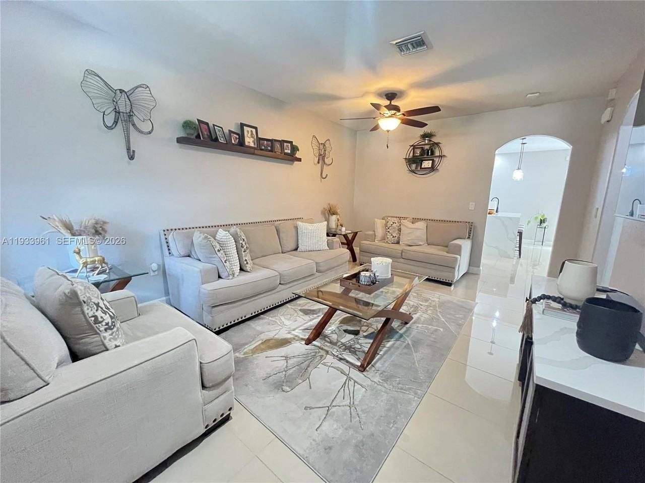 8472 Sw 29th St #104 - Photo 4 of 20