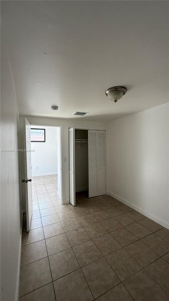 1360 Nw 36th St #1360 - Photo 6 of 8