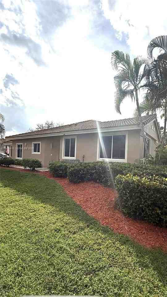 15825 Sw 11th St - Photo 6 of 6