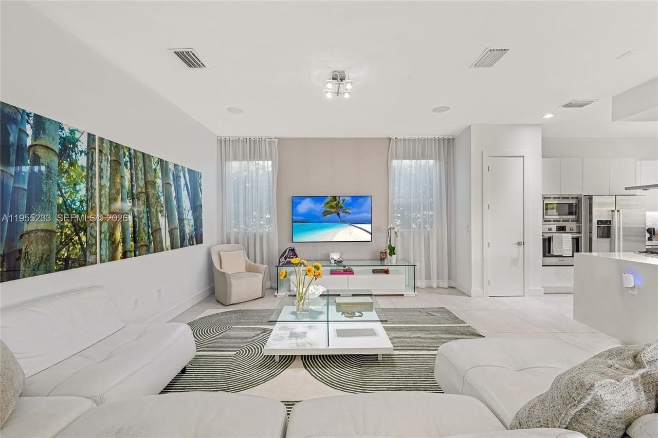 7515 Nw 99th Ave #7515 - Photo 6 of 50