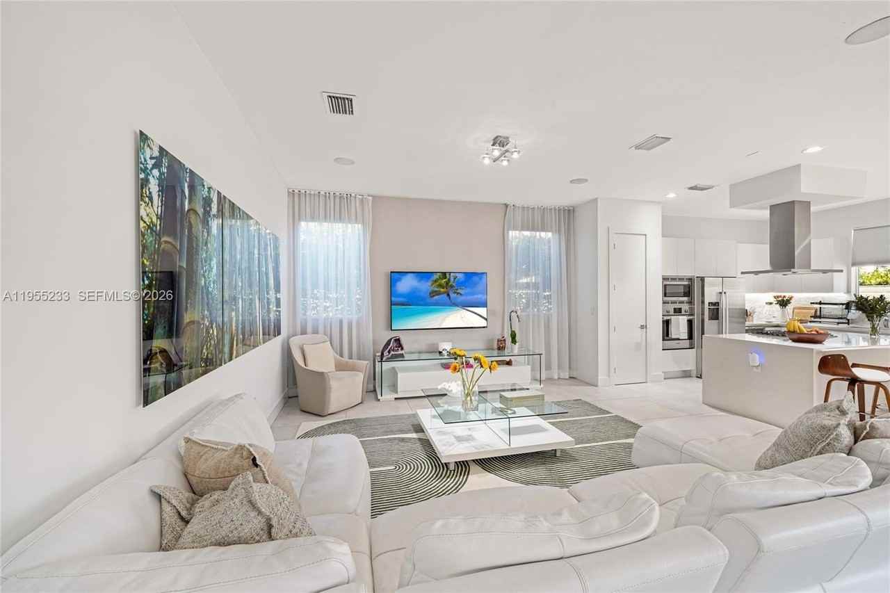 7515 Nw 99th Ave #7515 - Photo 7 of 50