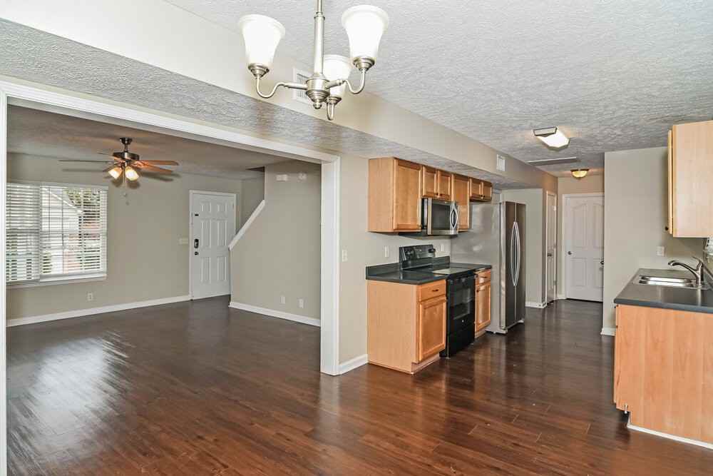 3011 Wellington Pl - Photo 7 of 17