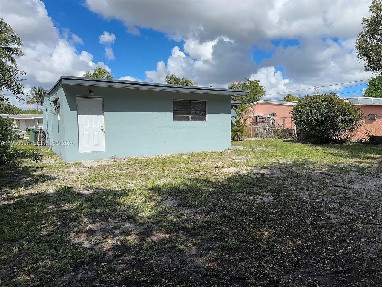 1306 Nw 11th Pl - Photo 6 of 19