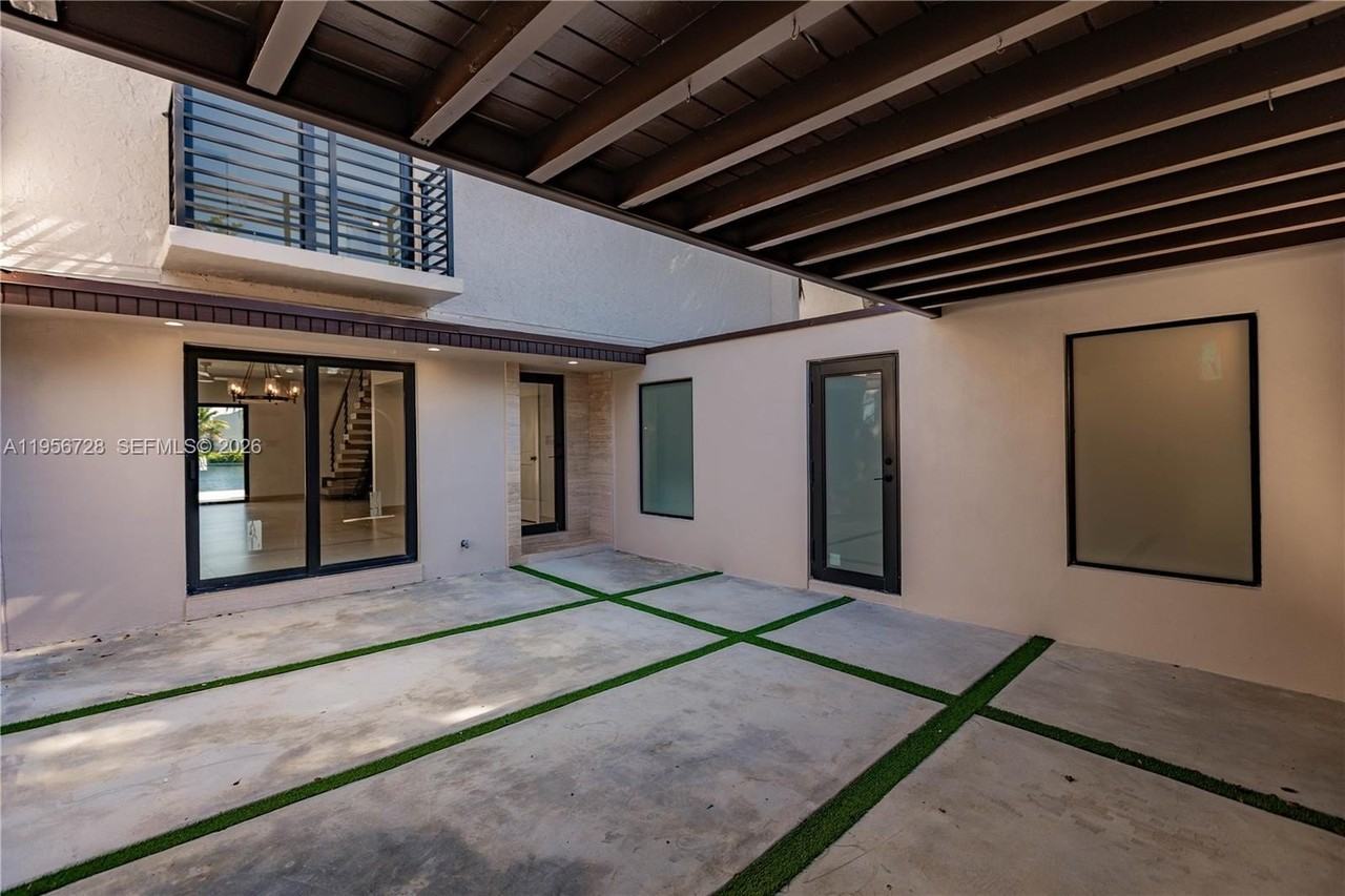 7238 Jacaranda Ln #7238 - Photo 6 of 30