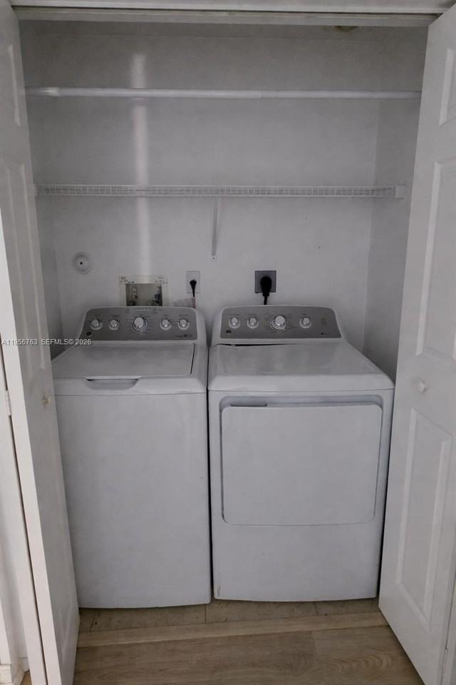 6036 Sw 19th Ct #6036 - Photo 4 of 8