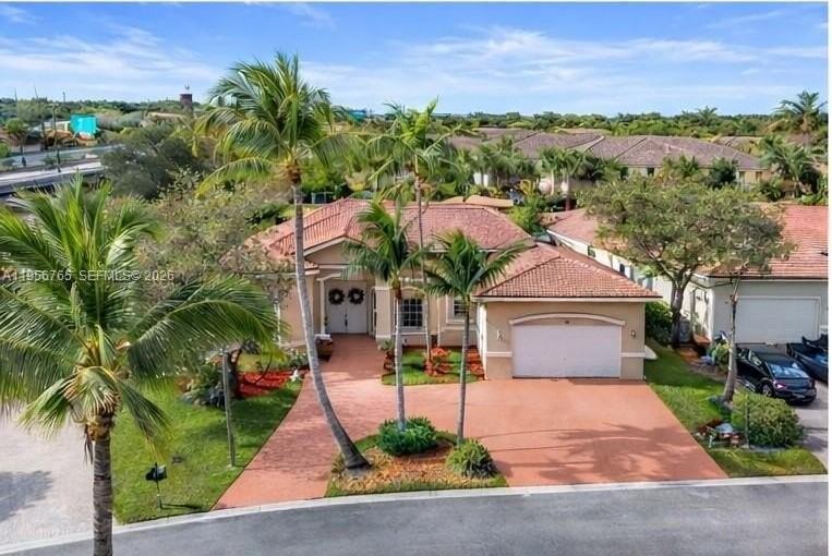 109 Sw 128th Ave - Photo 3 of 30