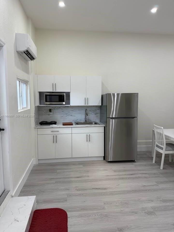 16164 Sw 143rd Ln #1 - Photo 4 of 17