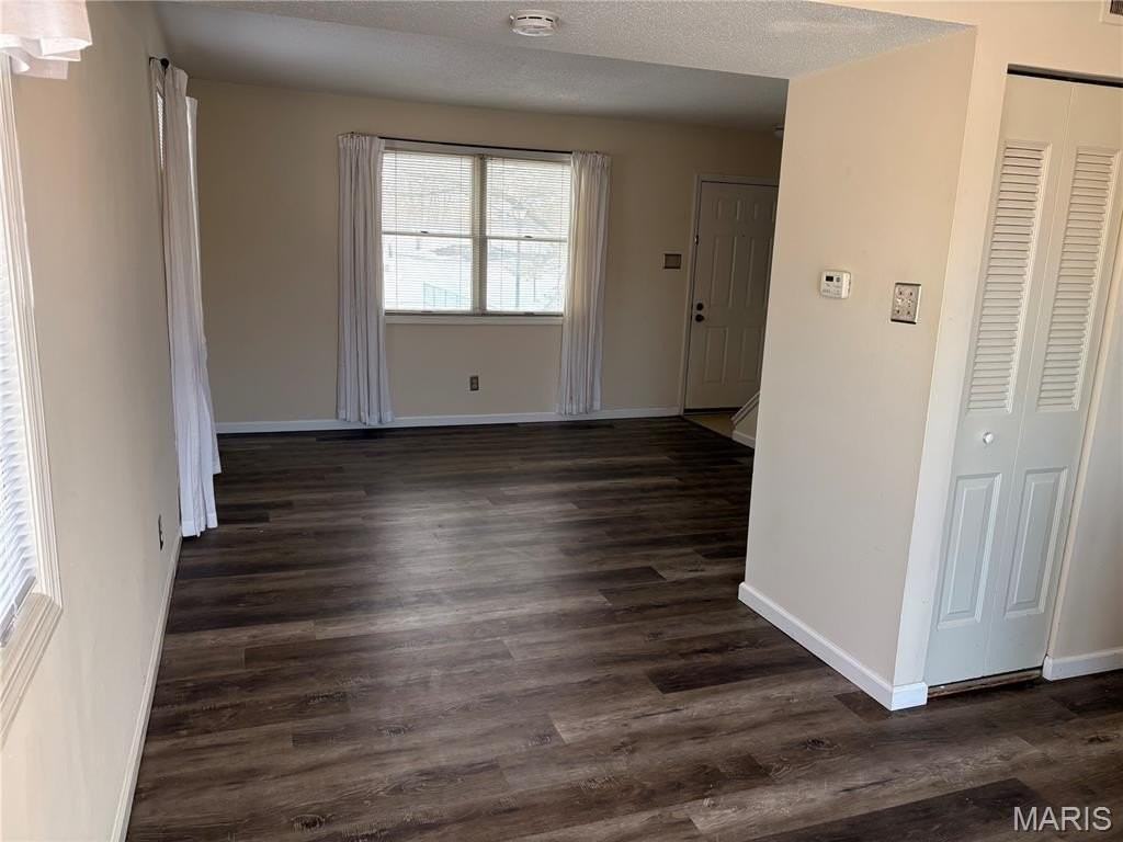 1763 High School Dr - Photo 5 of 19