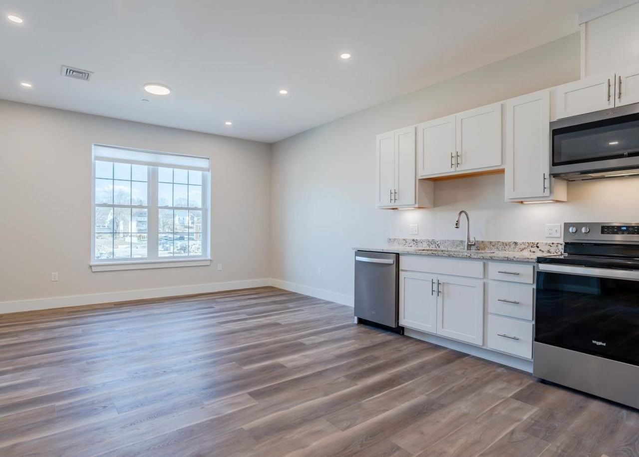 18 Sullivan St #201 - Photo 2 of 14