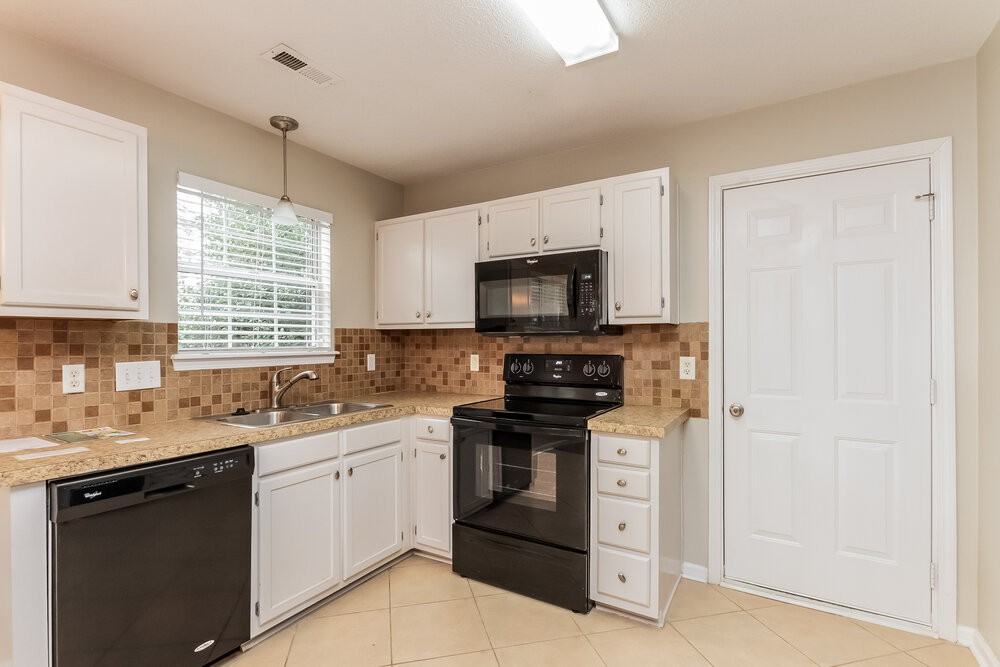 3664 Stonefield St Sw - Photo 6 of 15