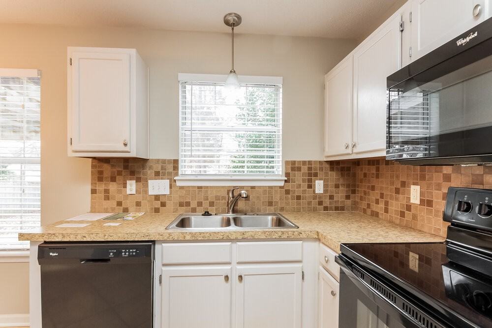 3664 Stonefield St Sw - Photo 7 of 15