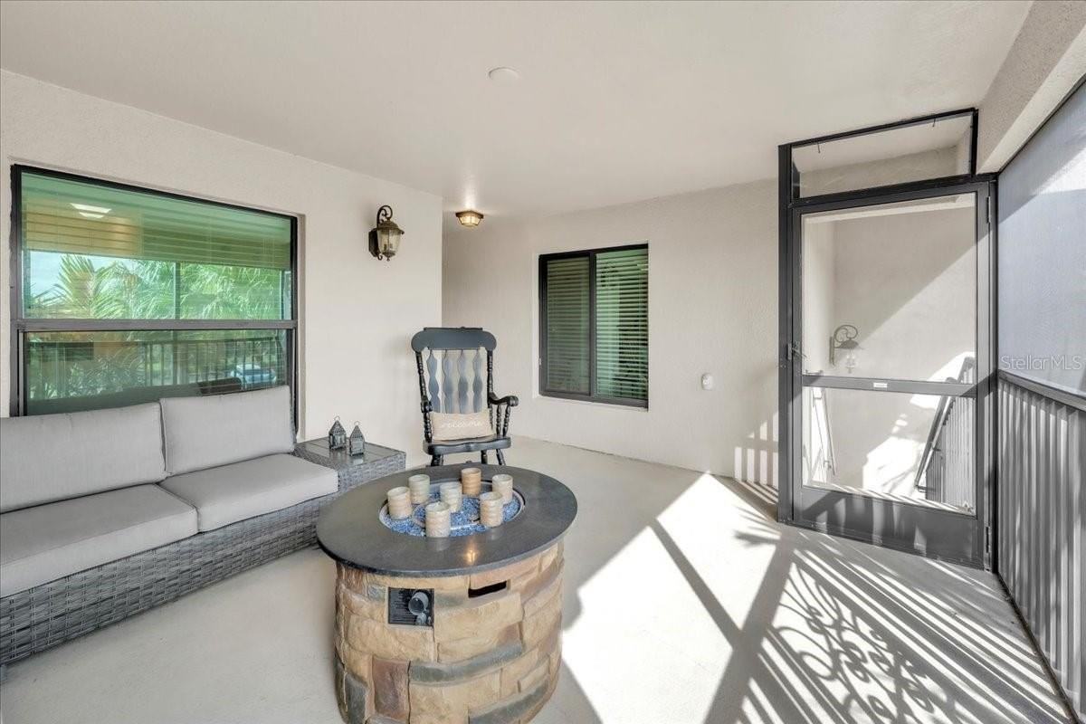 5527 Palmer Cir #203 - Photo 2 of 50