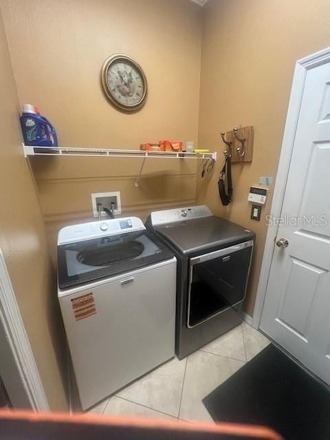 2433 Prairie Dunes - Photo 5 of 47