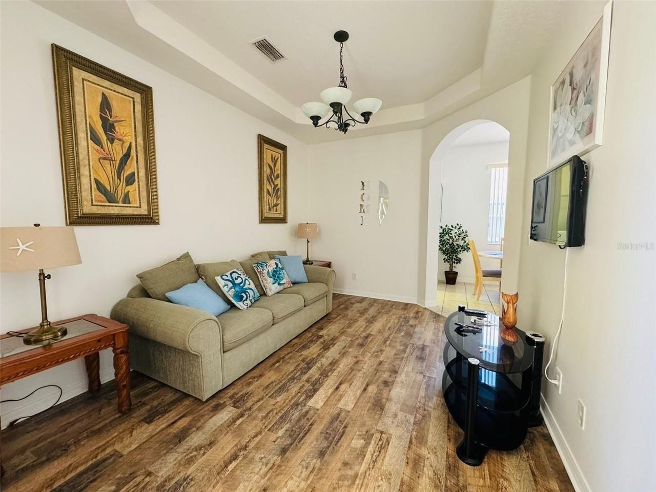 400 Montara Dr - Photo 5 of 27