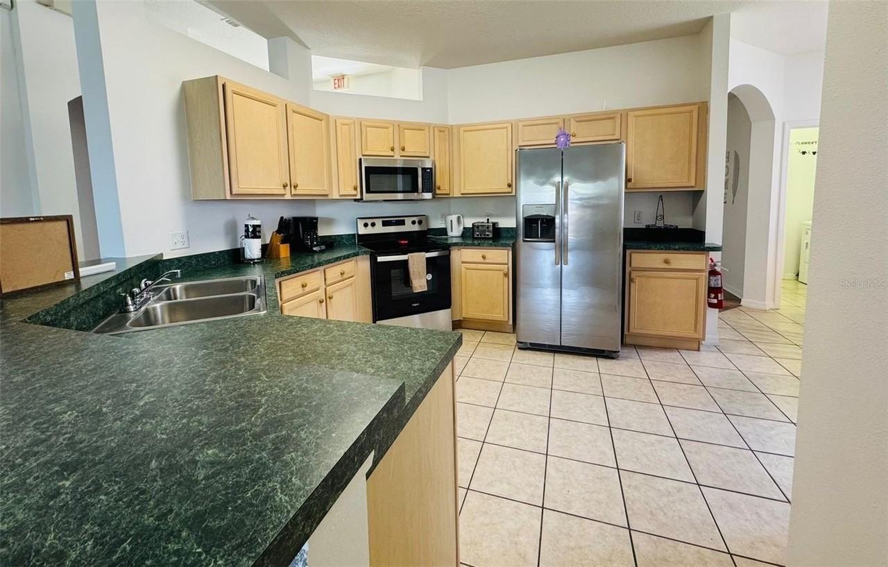 400 Montara Dr - Photo 7 of 27