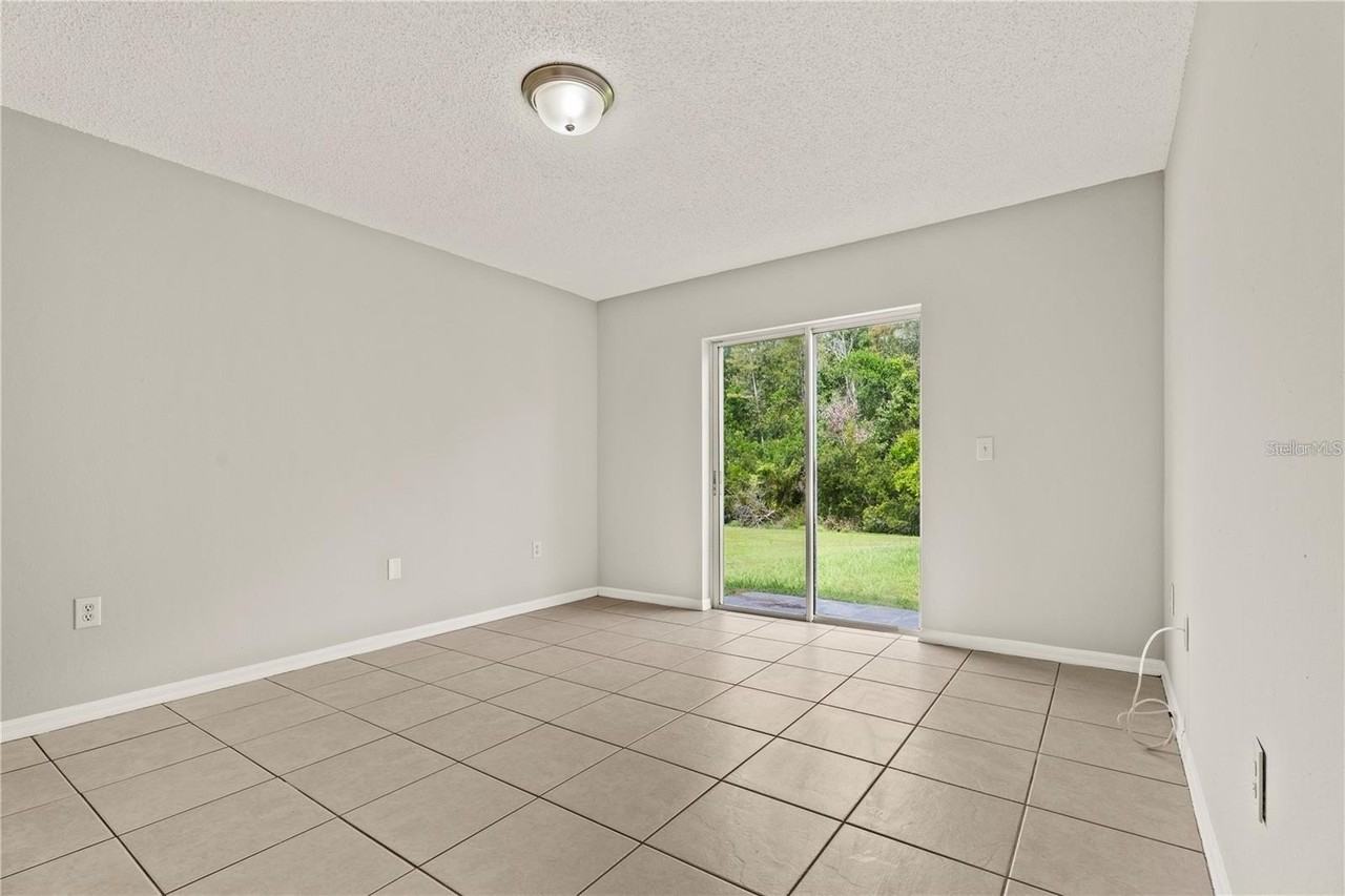 145 Pompei Dr - Photo 5 of 8