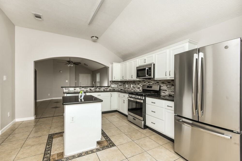 3426 Owl Crossing Ln - Photo 7 of 16