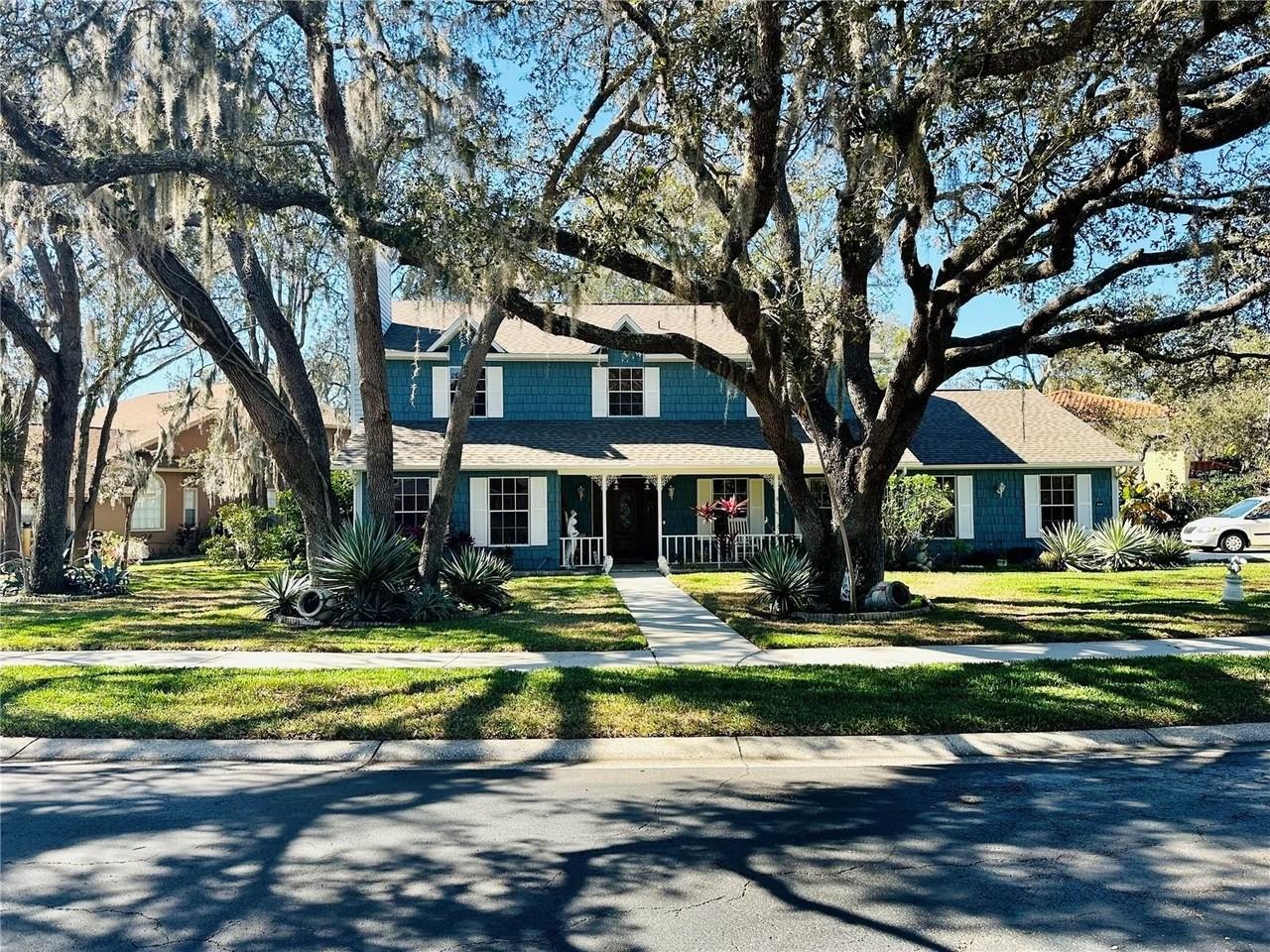 8834 Whispering Oaks Trl - Photo 2 of 37