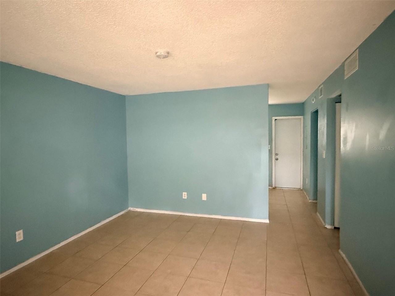 2409 13th St W #2 - Photo 2 of 20