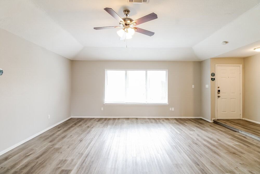 1206 Cable Way - Photo 5 of 16