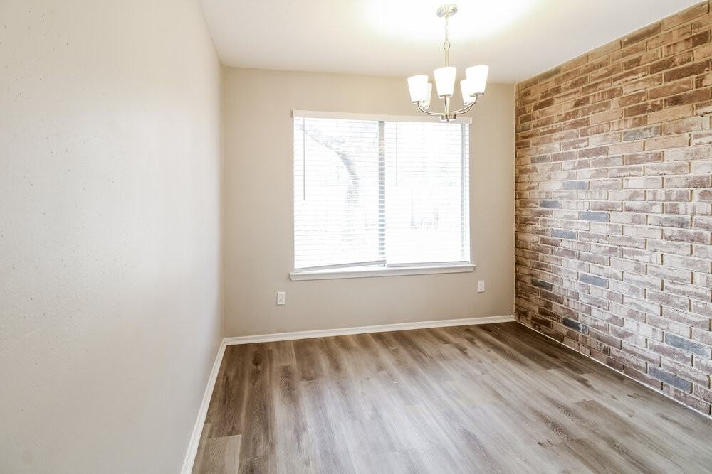 1206 Cable Way - Photo 6 of 16