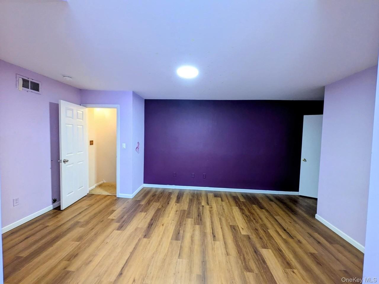 199 Ramapo Rd Apt D #D - Photo 6 of 12