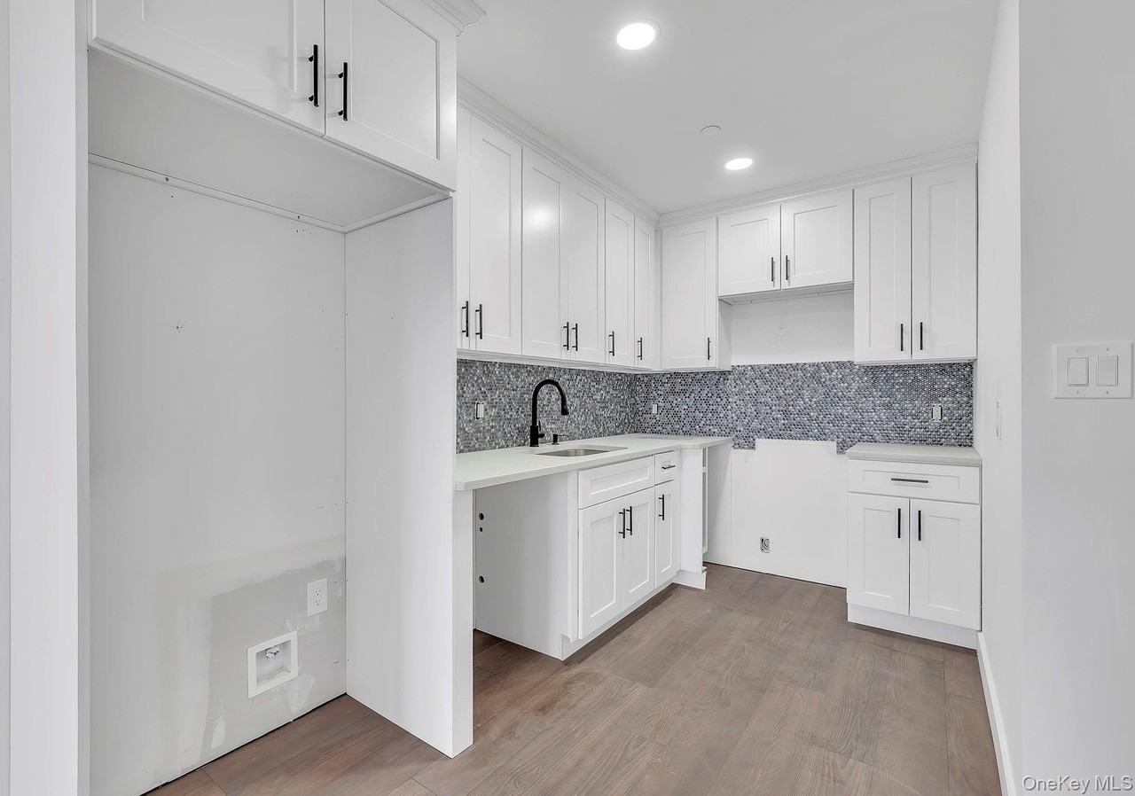 74 Broadway Unit 2a #2A - Photo 3 of 12