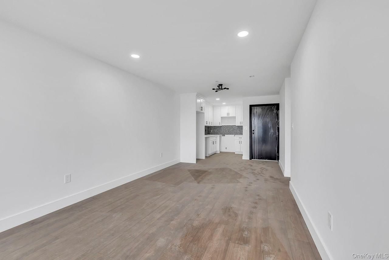 74 Broadway Unit 2a #2A - Photo 4 of 12