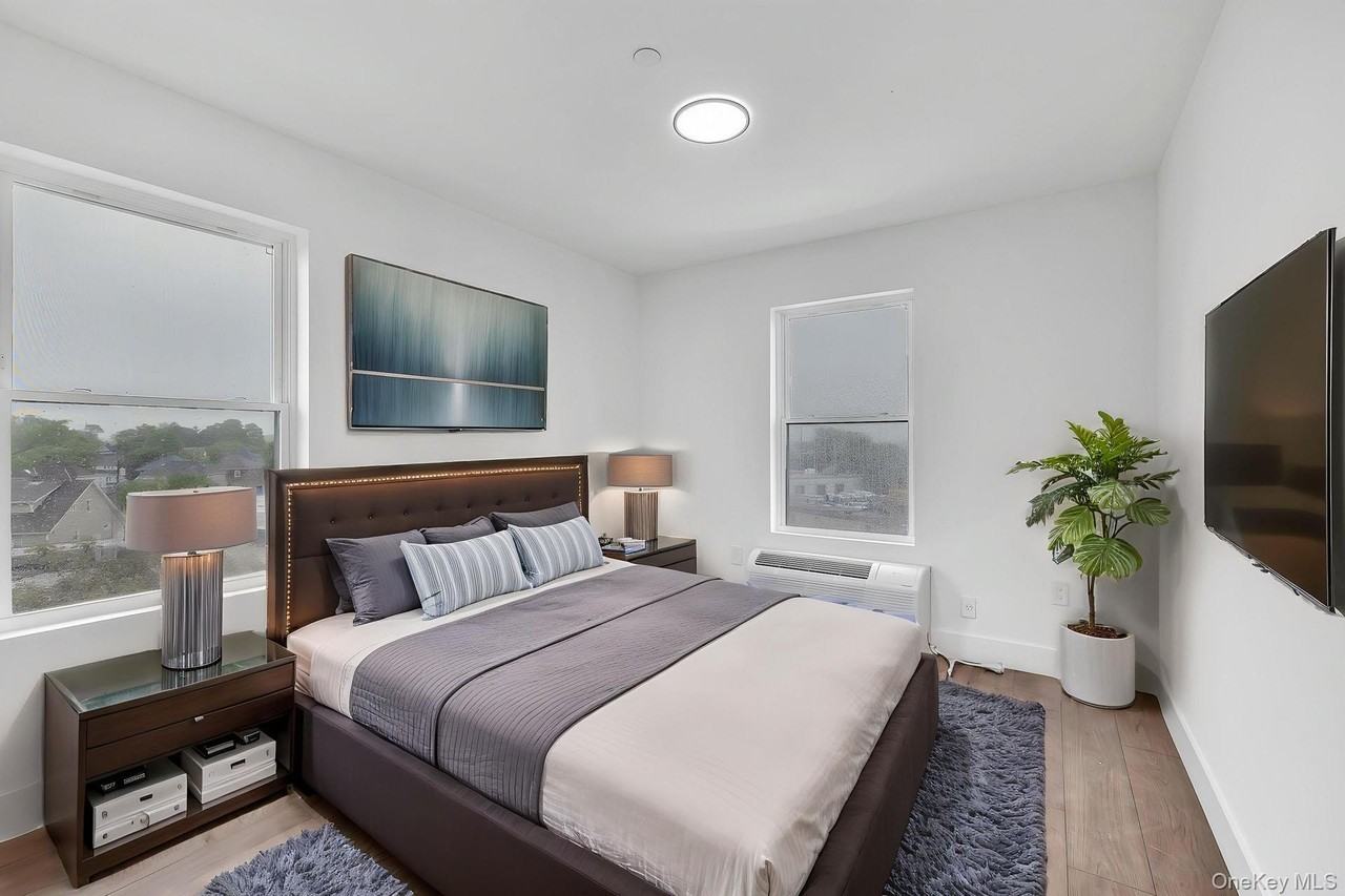 74 Broadway Unit 2a #2A - Photo 6 of 12