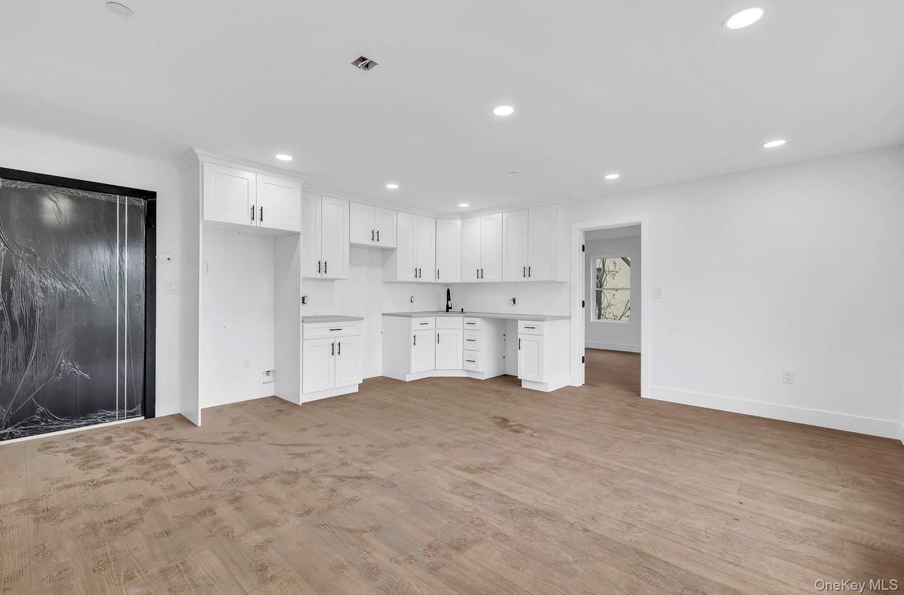 74 Broadway Unit 2c #2C - Photo 4 of 16