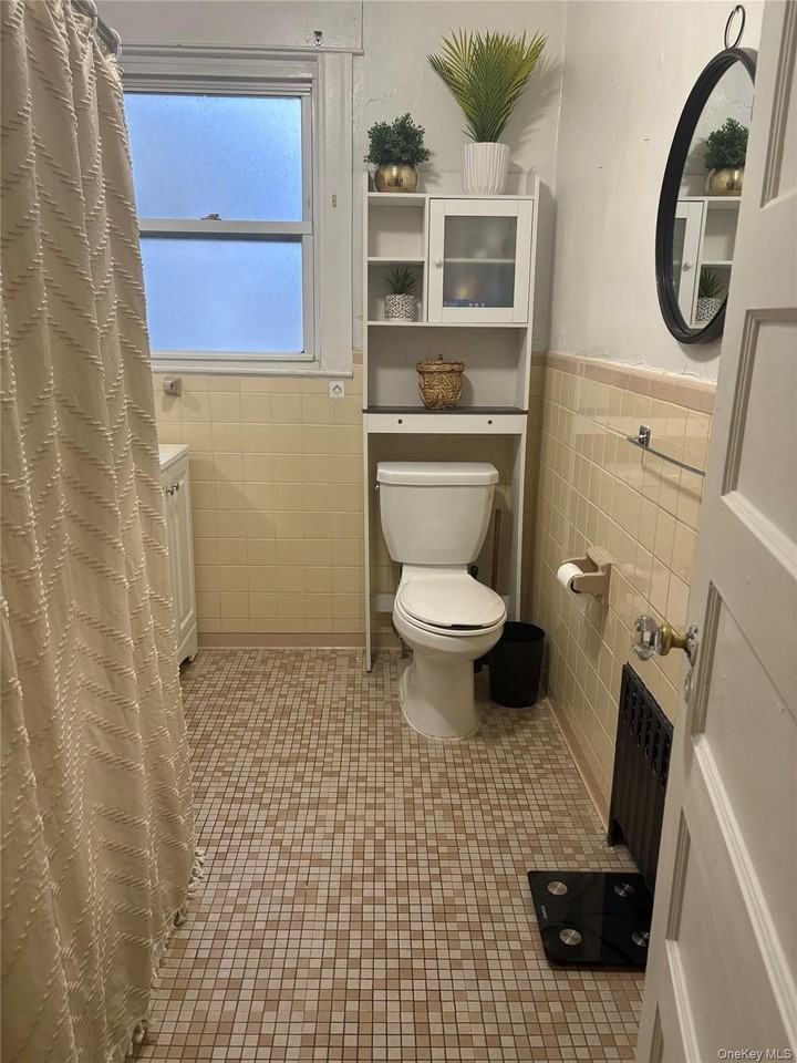 110 Elliott Ave Unit 3 #3 - Photo 3 of 3