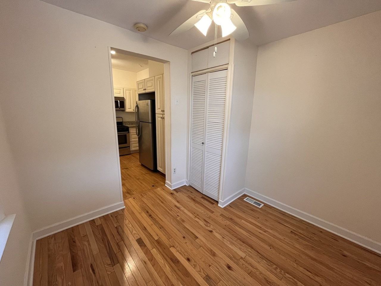 5419 N Ravenswood Ave Unit 1 #1 - Photo 5 of 18